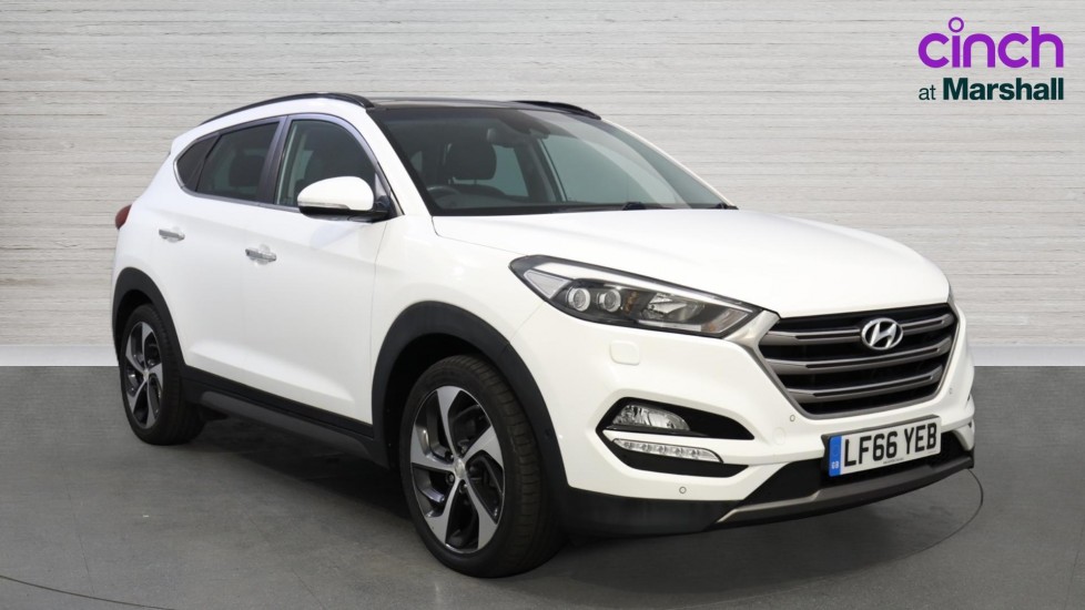 Hyundai Tucson listing photo