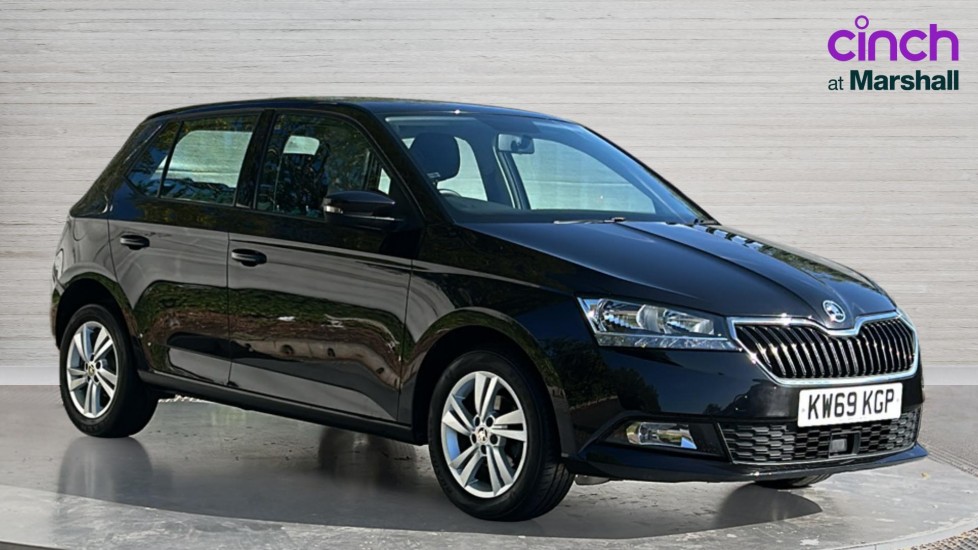 Skoda Fabia listing photo