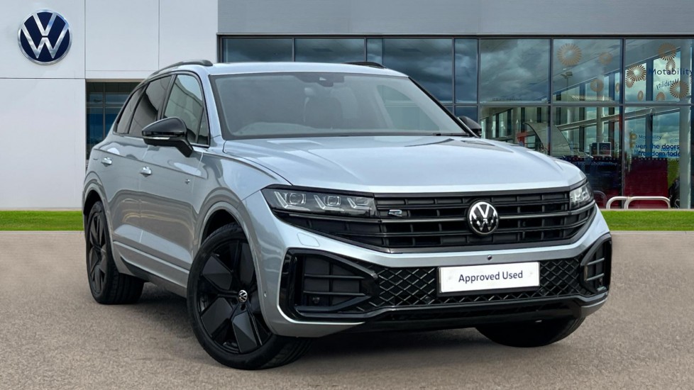 Volkswagen Touareg listing photo