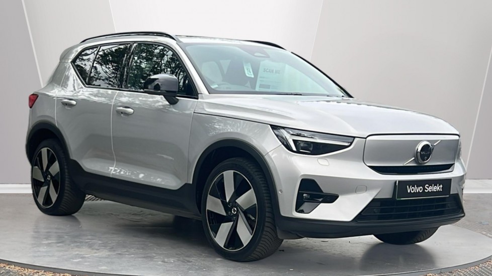 Volvo XC40 listing photo