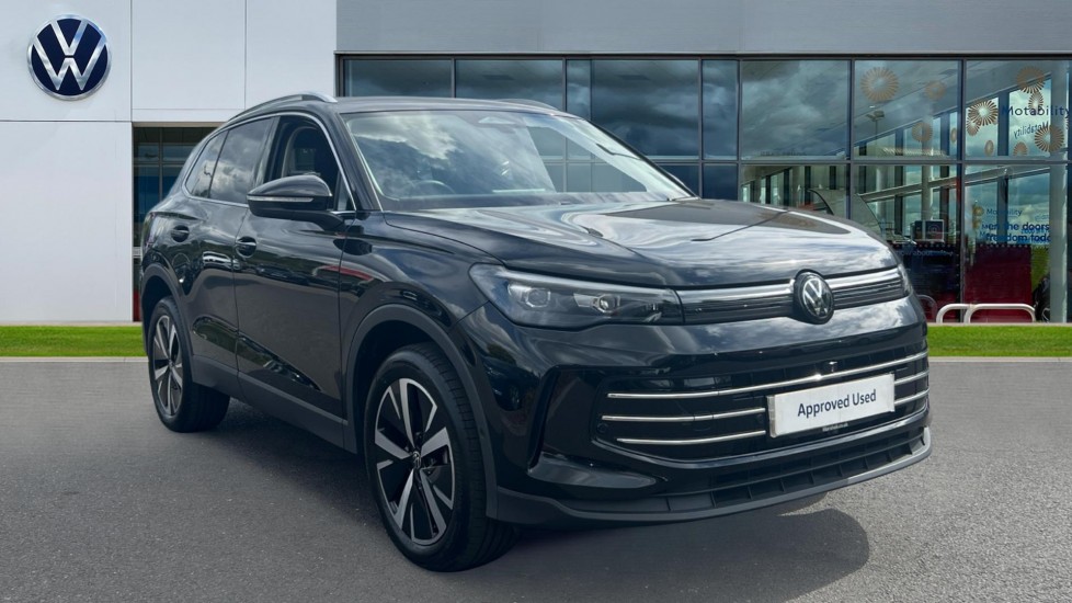 Volkswagen Tiguan listing photo