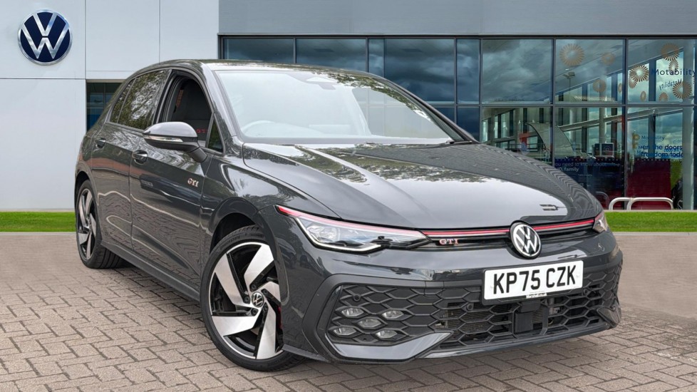Volkswagen Golf listing photo
