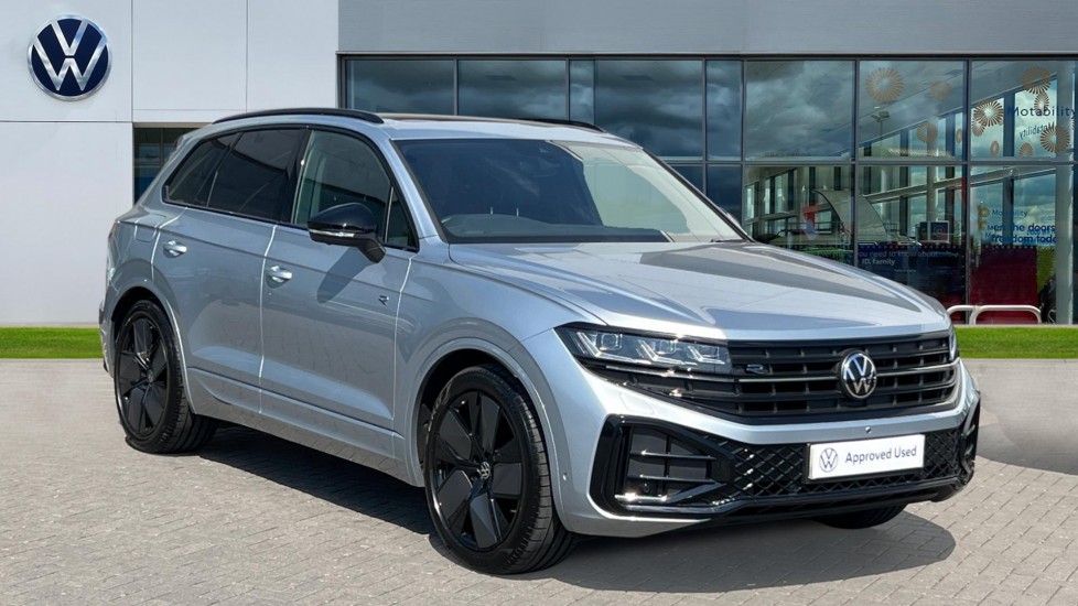 Volkswagen Touareg listing photo