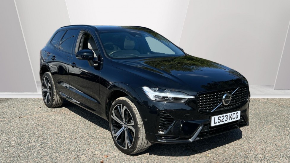 Volvo XC60 listing photo