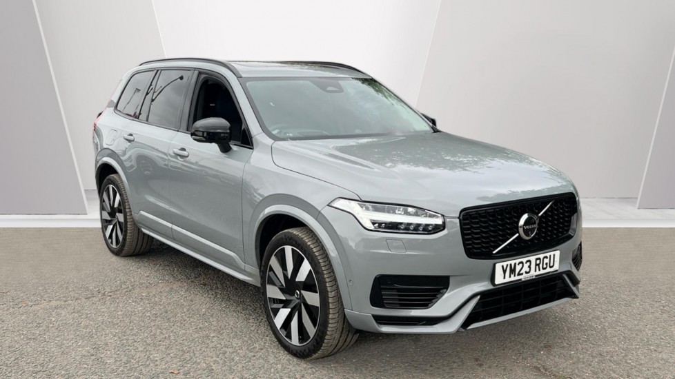 Volvo XC90 listing photo
