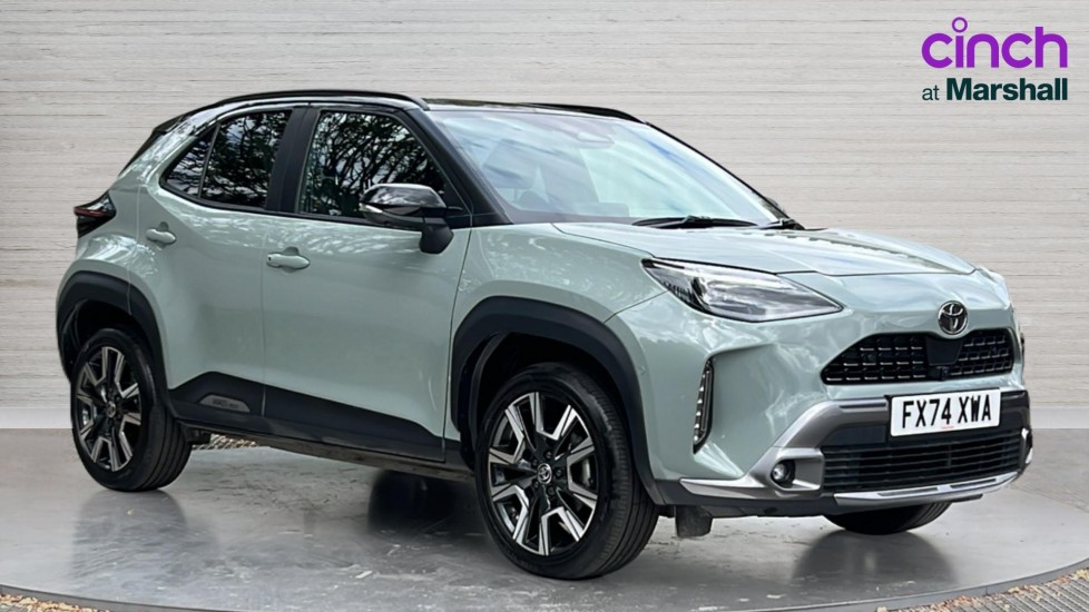 Toyota Yaris Cross listing photo