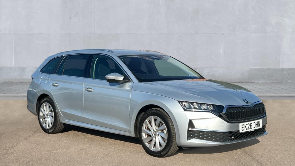 Skoda Octavia listing photo