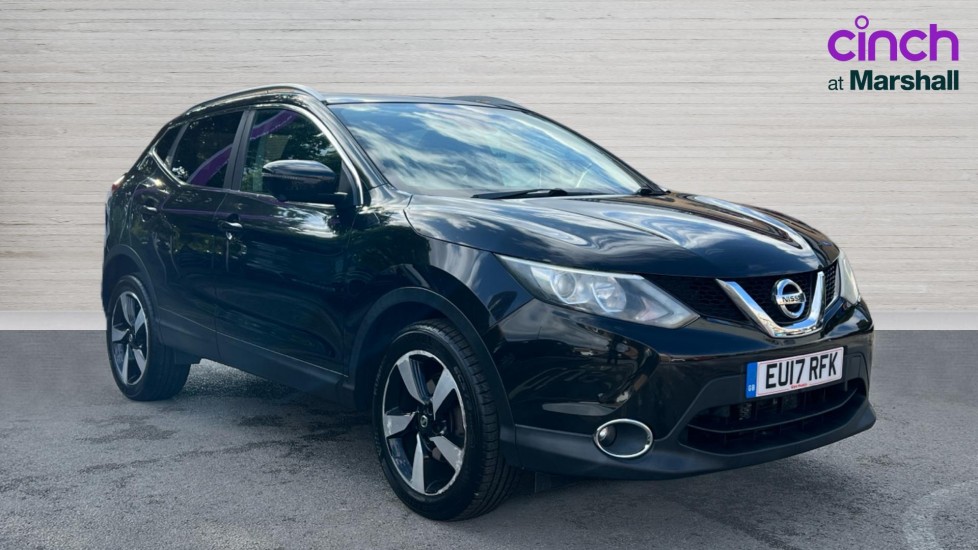 Nissan Qashqai listing photo