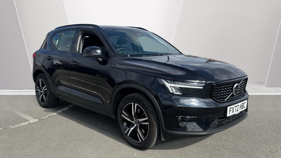Volvo XC40 listing photo