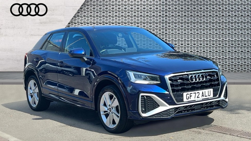Audi Q2 listing photo