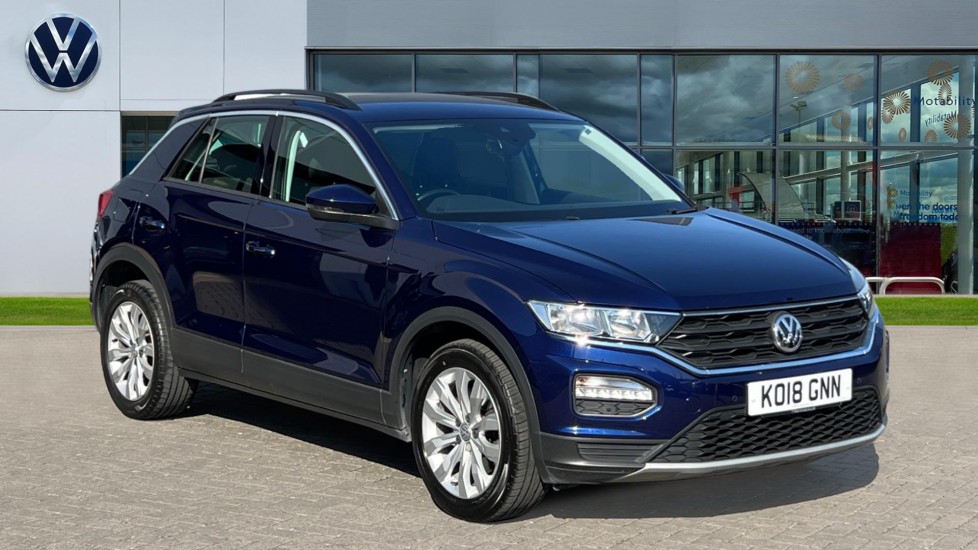 Volkswagen T-Roc listing photo