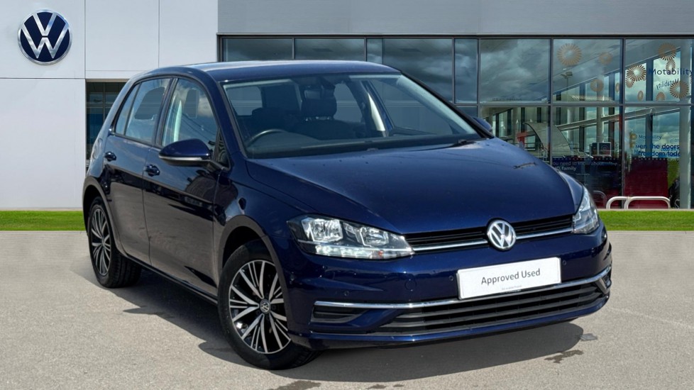 Volkswagen Golf listing photo