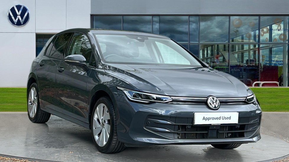 Volkswagen Golf listing photo