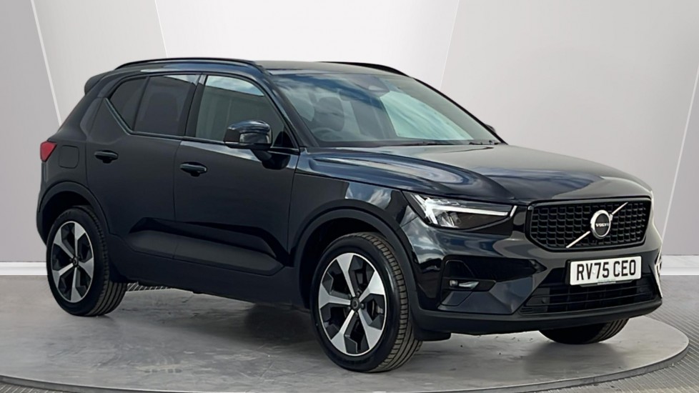 Volvo XC40 listing photo