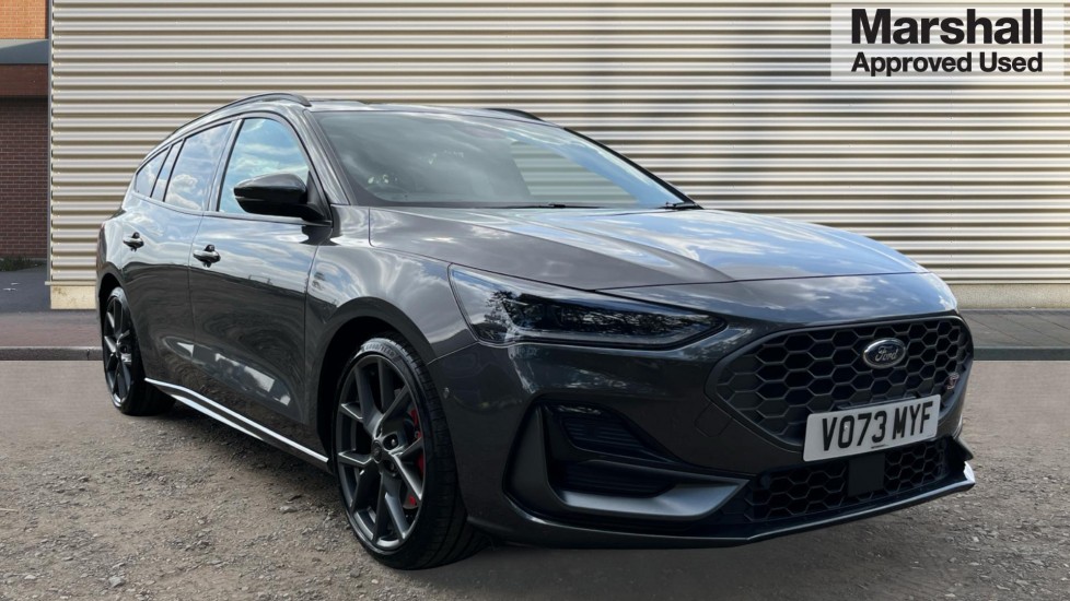 Ford Focus listing photo