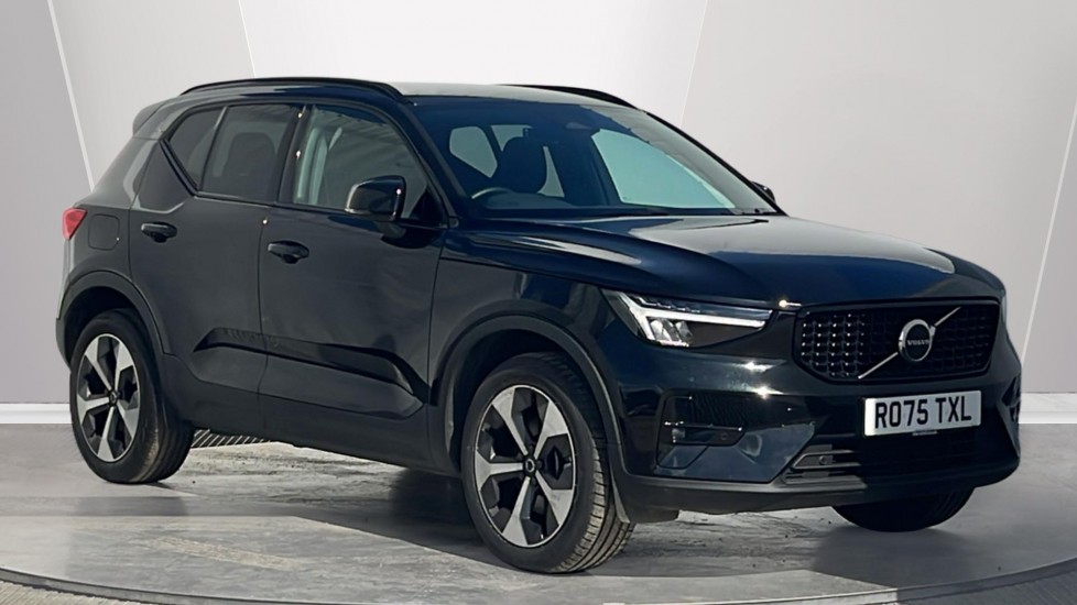 Volvo XC40 listing photo
