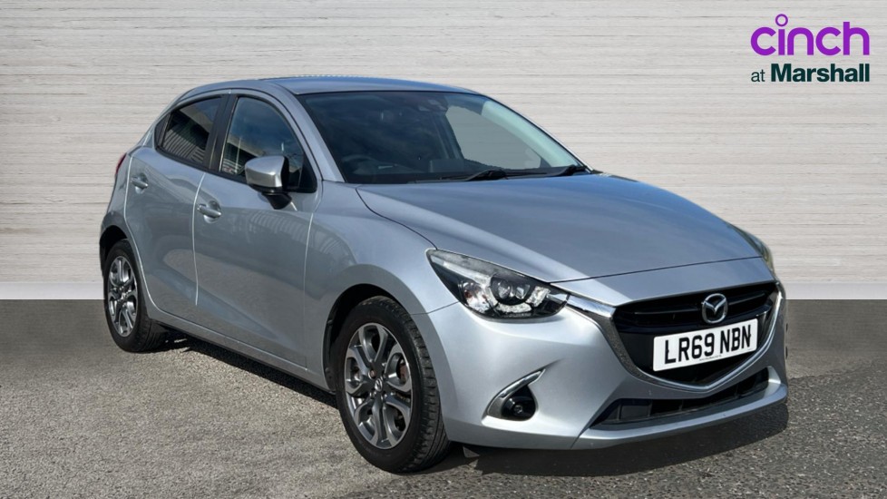 Mazda 2 listing photo