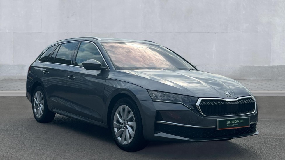 Skoda Octavia listing photo