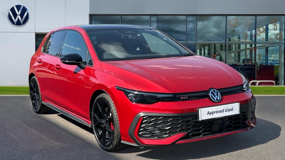 Volkswagen Golf listing photo