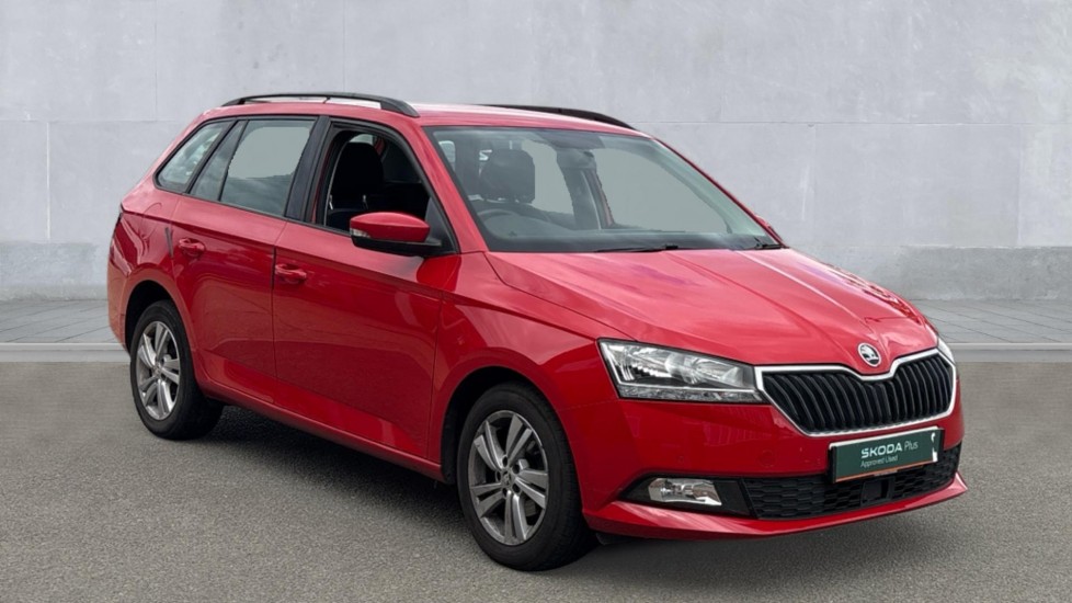 Skoda Fabia listing photo