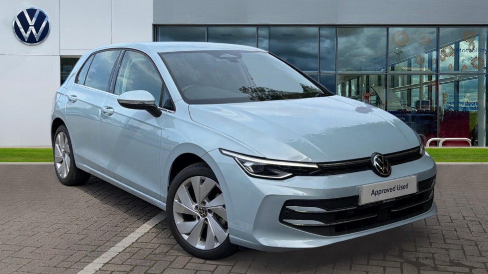 Volkswagen Golf listing photo