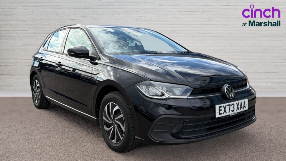 Volkswagen Polo listing photo