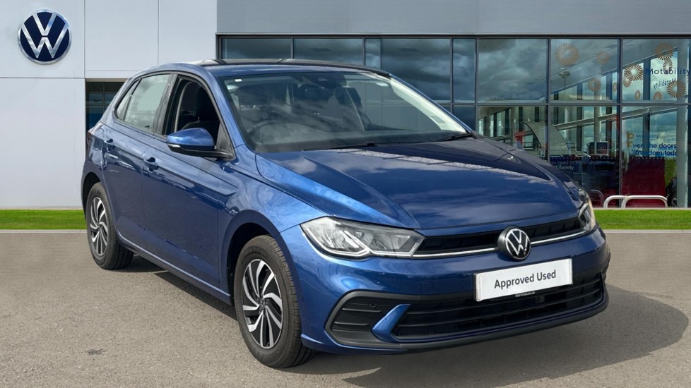 Volkswagen Polo listing photo