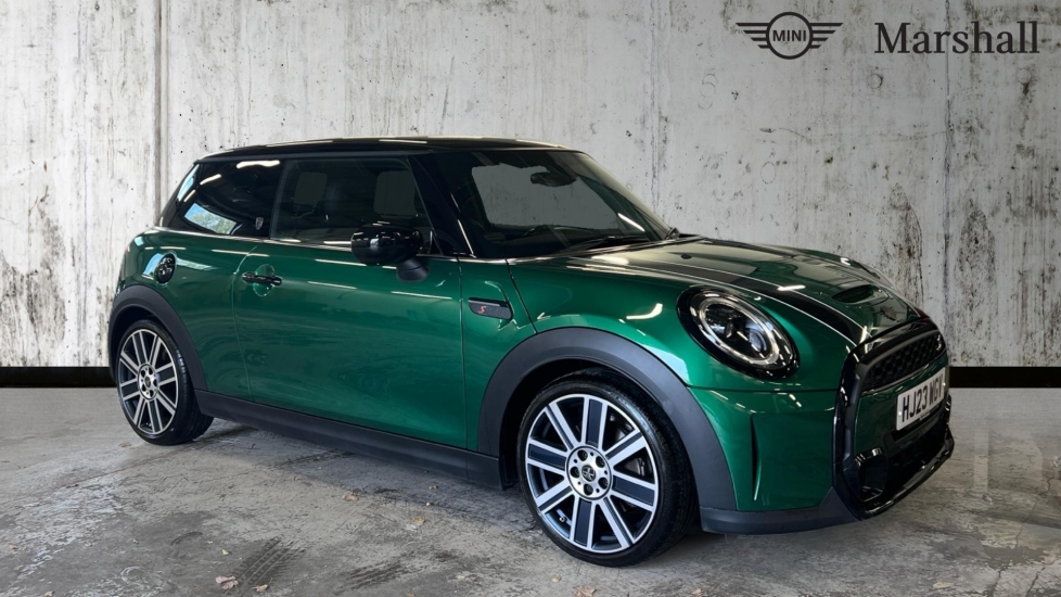 MINI Hatchback listing photo