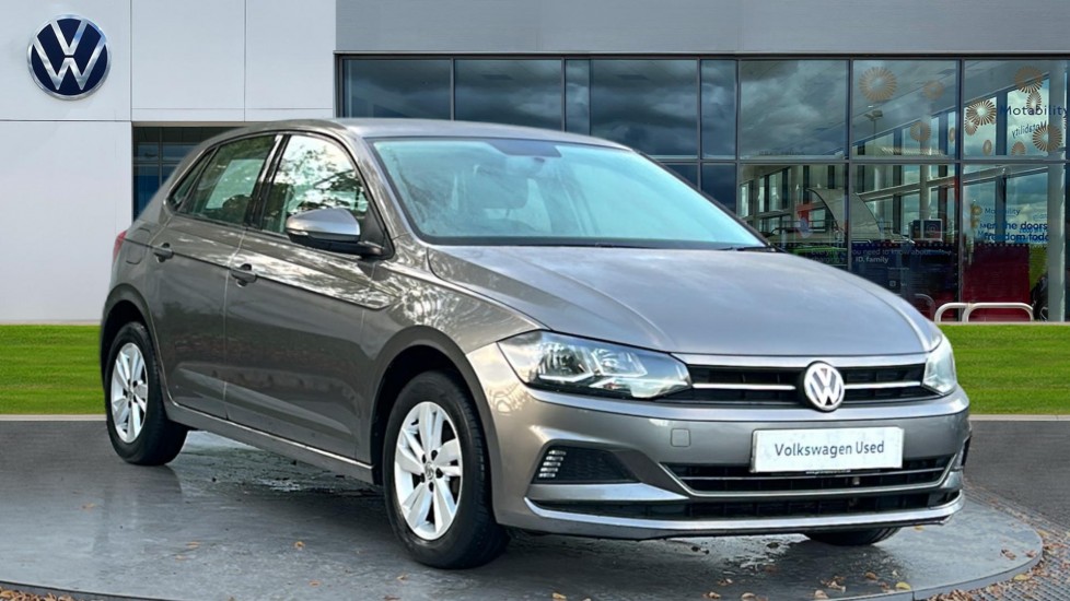 Volkswagen Polo listing photo