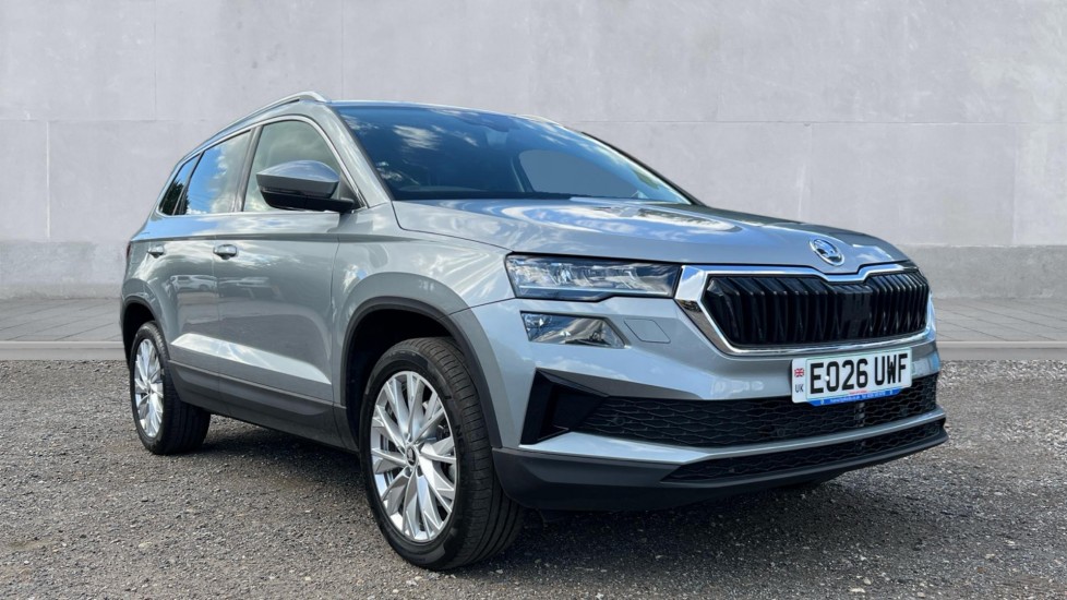 Skoda Karoq listing photo