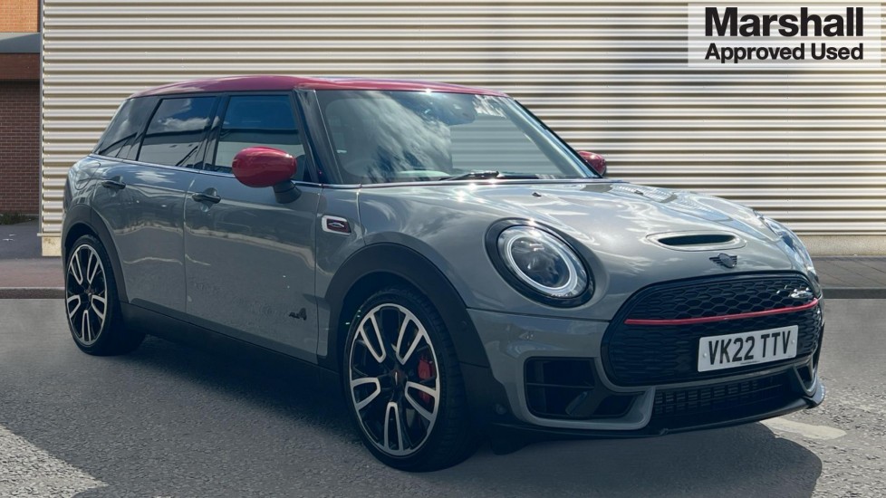 MINI Clubman listing photo