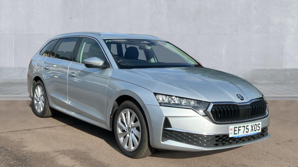 Skoda Octavia listing photo