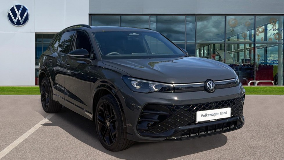 Volkswagen Tiguan listing photo