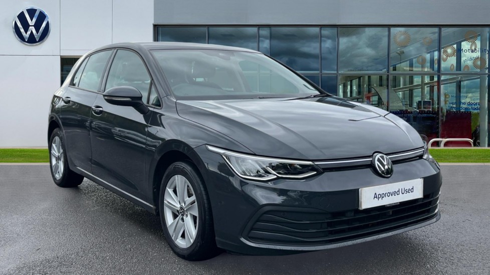 Volkswagen Golf listing photo