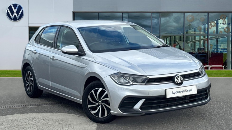 Volkswagen Polo listing photo
