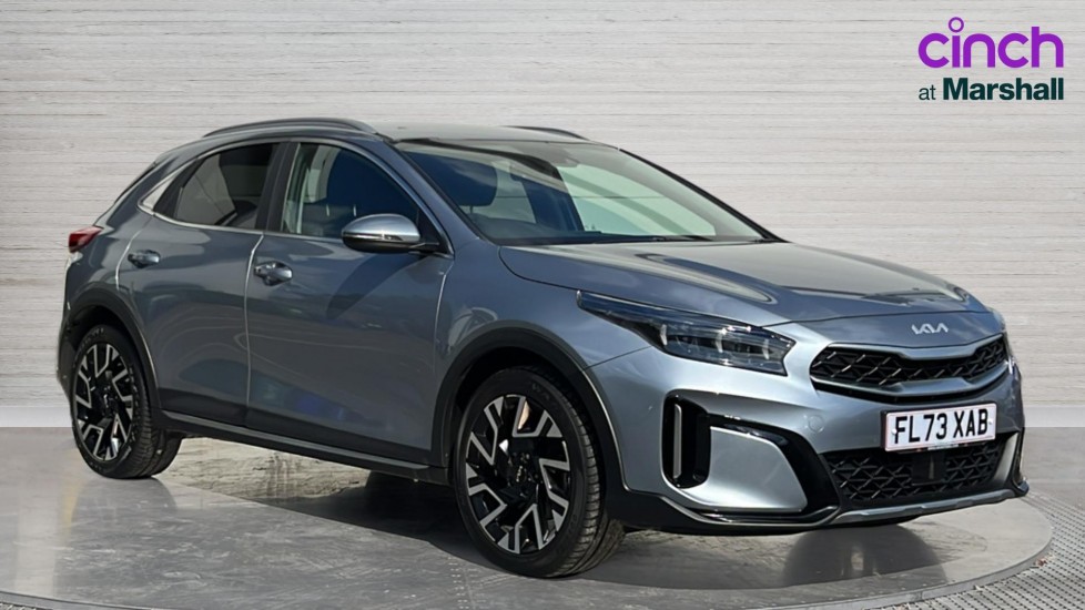 Kia Xceed listing photo