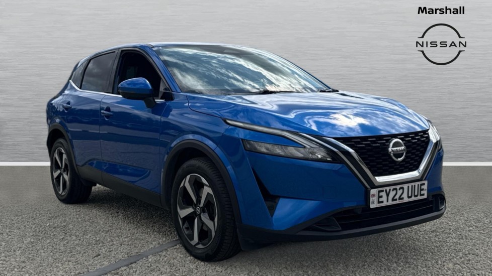 Nissan Qashqai listing photo