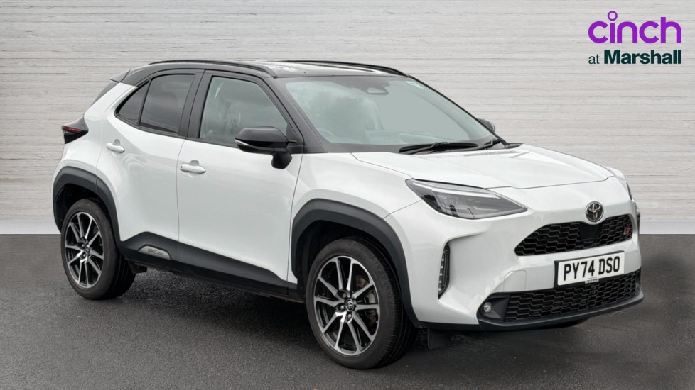 Toyota Yaris Cross listing photo