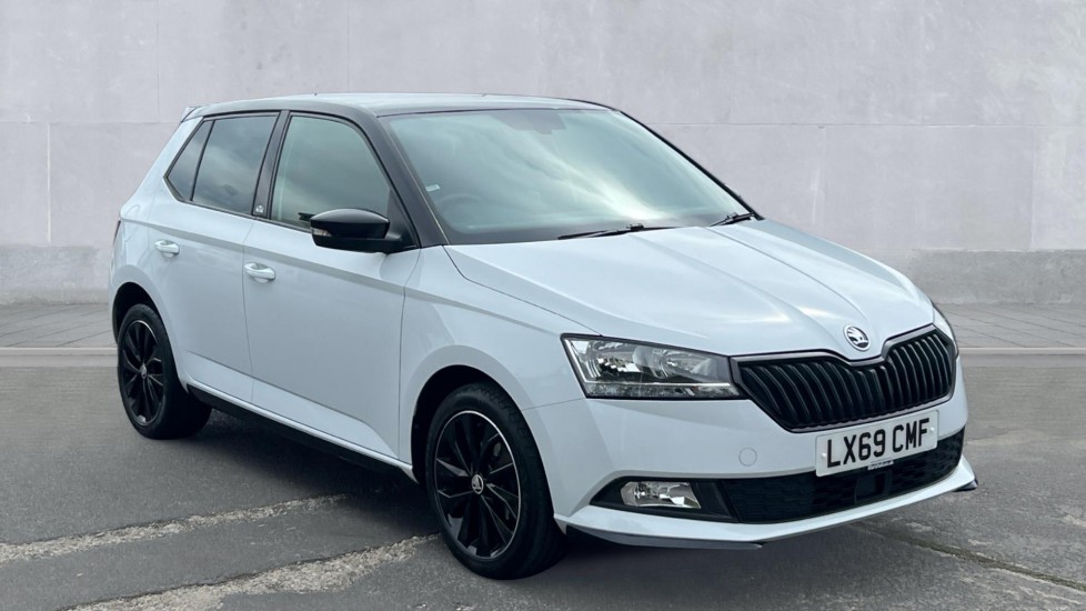 Skoda Fabia listing photo