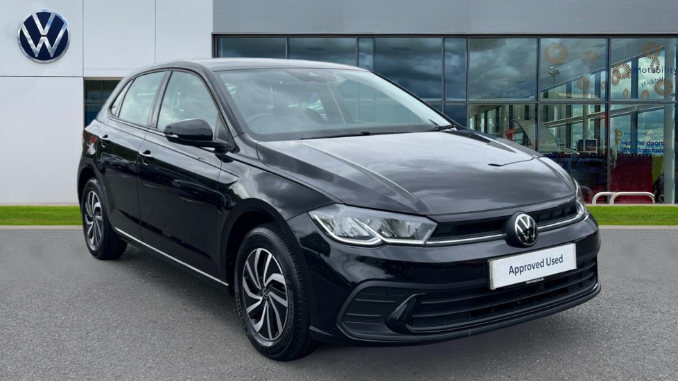 Volkswagen Polo listing photo