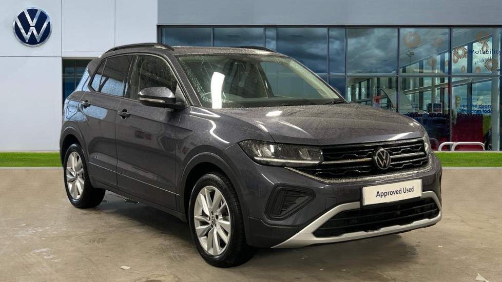 Volkswagen T-cross listing photo