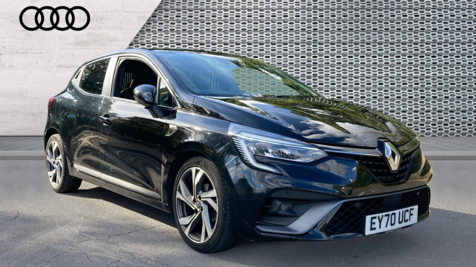 Renault Clio listing photo