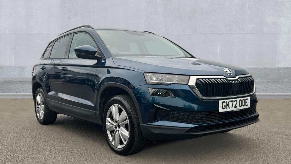 Skoda Karoq listing photo