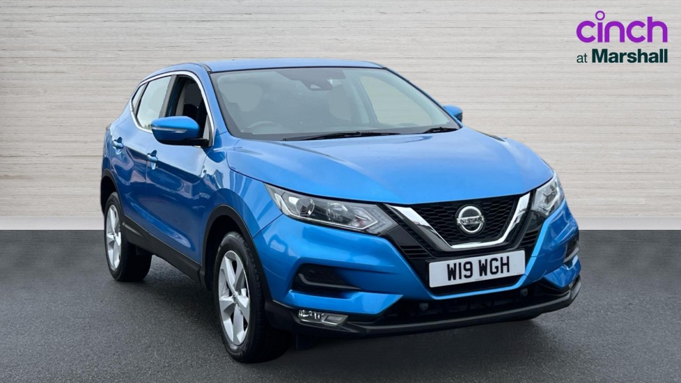 Nissan Qashqai listing photo