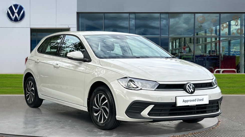 Volkswagen Polo listing photo