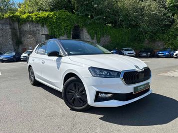 2025 SKODA FABIA HATCH DESIGN EDITION 1.0 TSI 116 PS 6G MAN APPROVED USED BENEFITS... photo