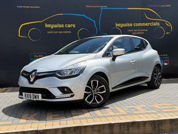 2019 RENAULT CLIO 1.5 DCI PLAY EURO 6 S S 5DR CRUISE CONTROL AMP BLUETOOTH... photo