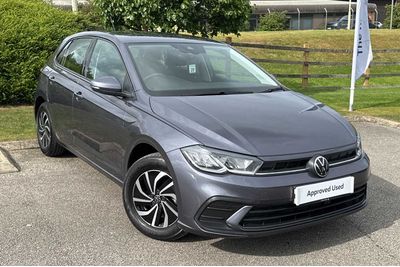 2025 VOLKSWAGEN POLO 1.0 TSI LIFE 5DR DSG 2025 14,567 MILES PETROL AUTOMATIC PRICE 19,795... photo