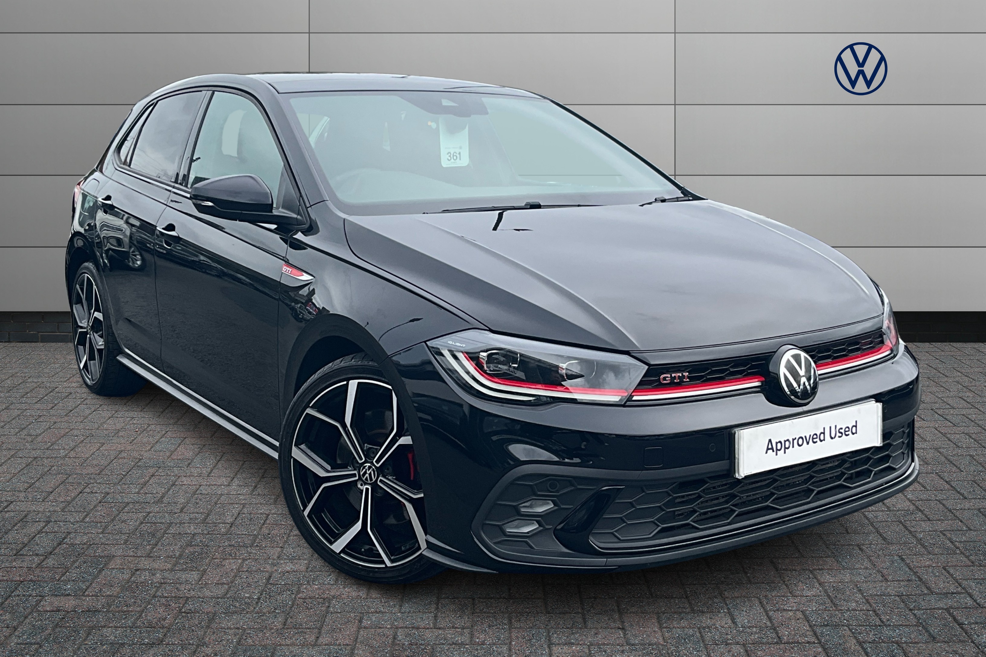 Volkswagen Polo listing photo
