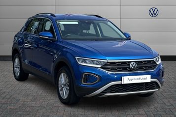 2023 VOLKSWAGEN T ROC 1.5 TSI LIFE 5DR DSG AVAILABLE FOR HOME DELIVERY 2023 AUTOMATIC 14,041... photo